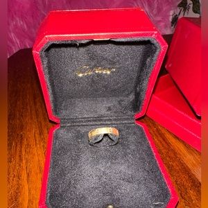 cartier classic gold band